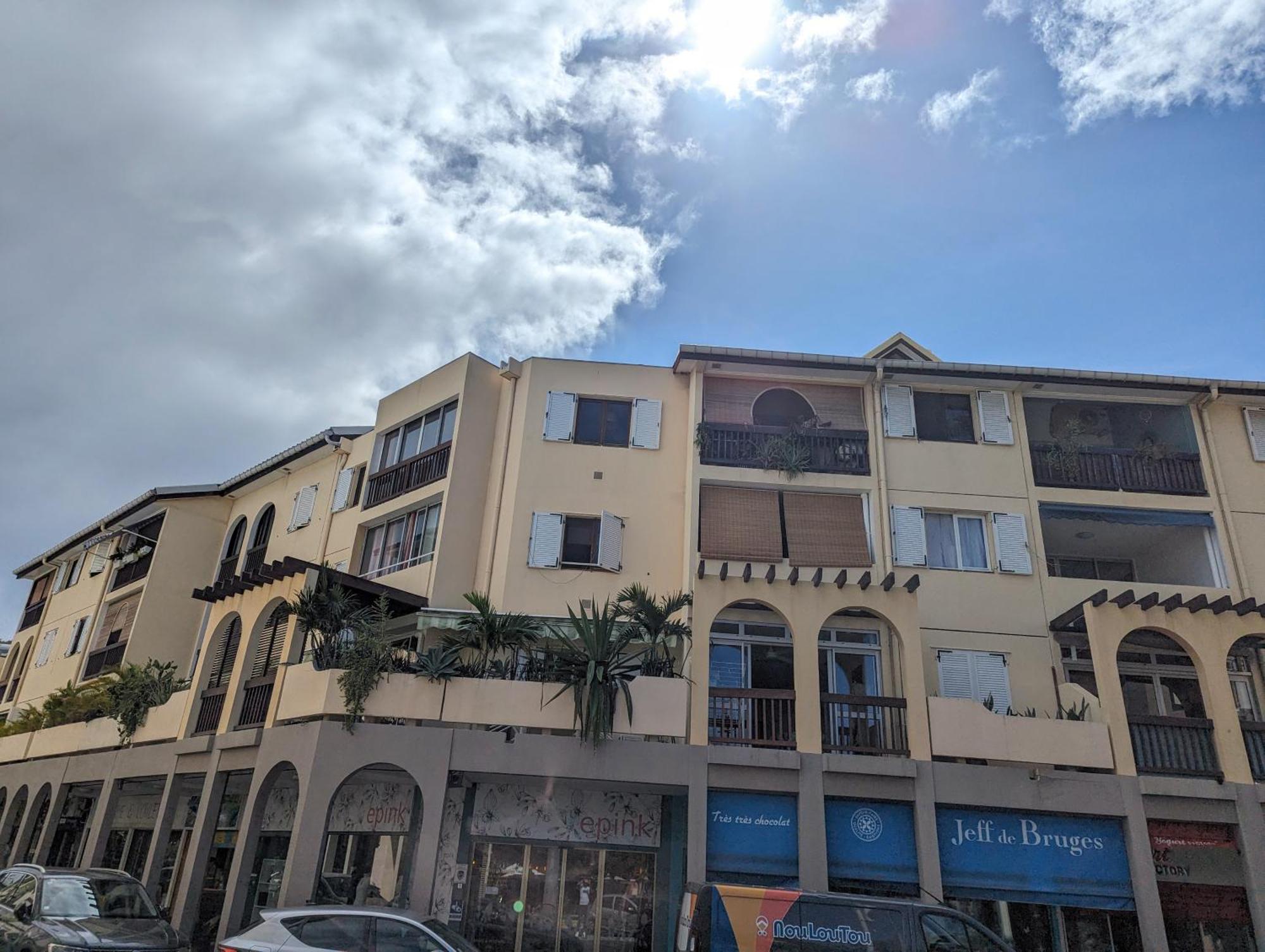 Cap Saint Gilles - T3 Vue Sur Le Port Apartment ภายนอก รูปภาพ