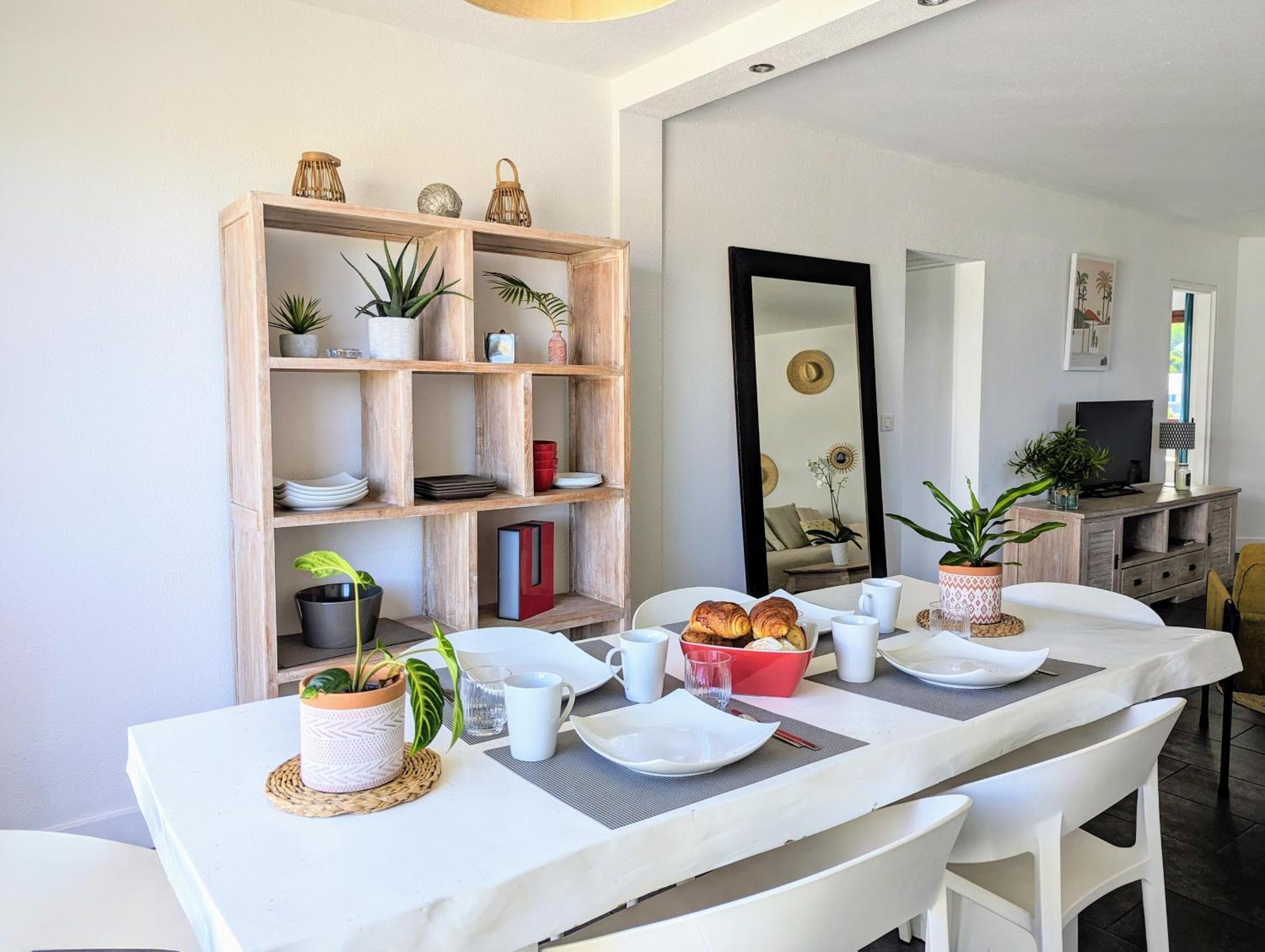 Cap Saint Gilles - T3 Vue Sur Le Port Apartment ภายนอก รูปภาพ