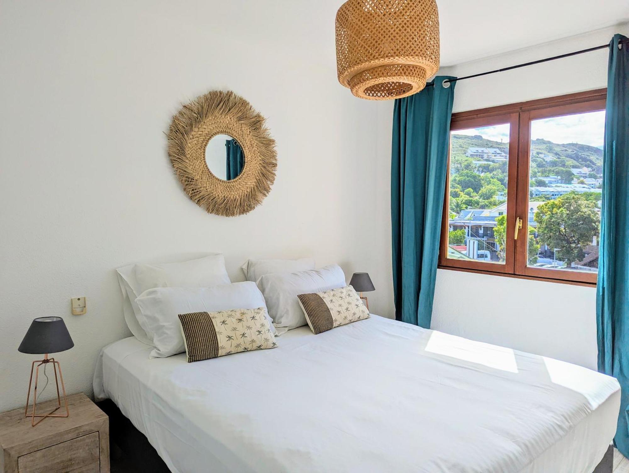 Cap Saint Gilles - T3 Vue Sur Le Port Apartment ภายนอก รูปภาพ